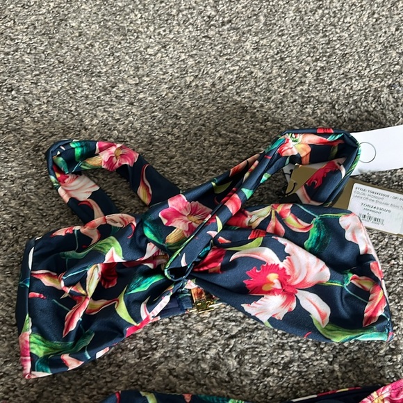 PatBo Laelia top and bottom Bikini set NWt size Large - Picture 3 of 8